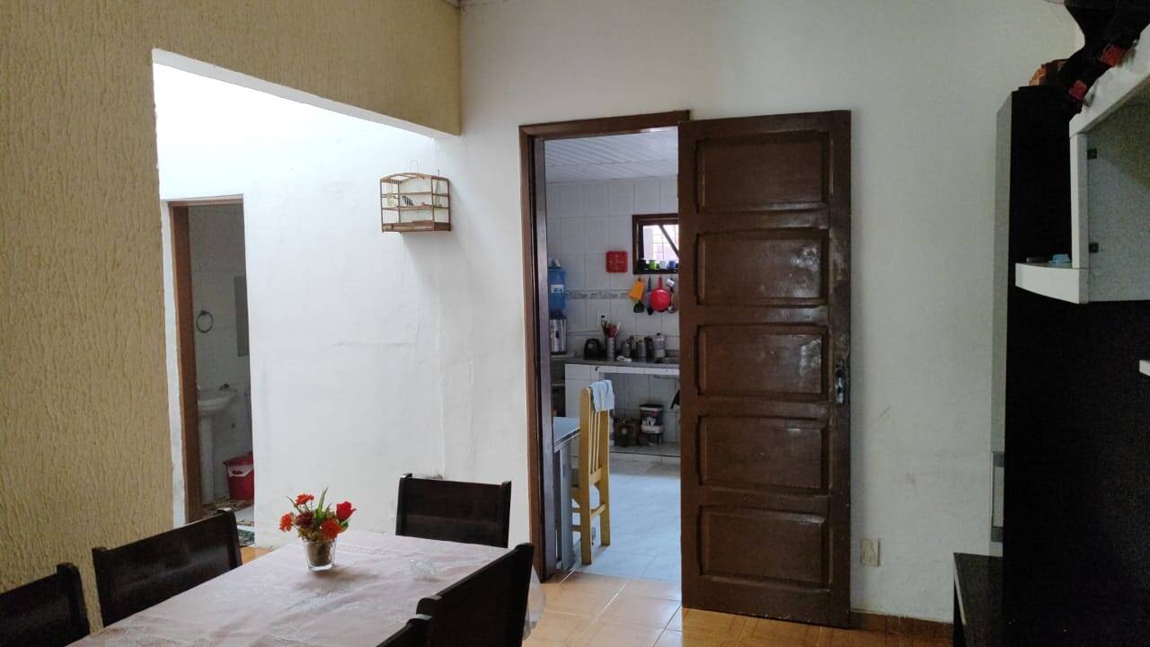 Casa à venda com 4 quartos, 280m² - Foto 7